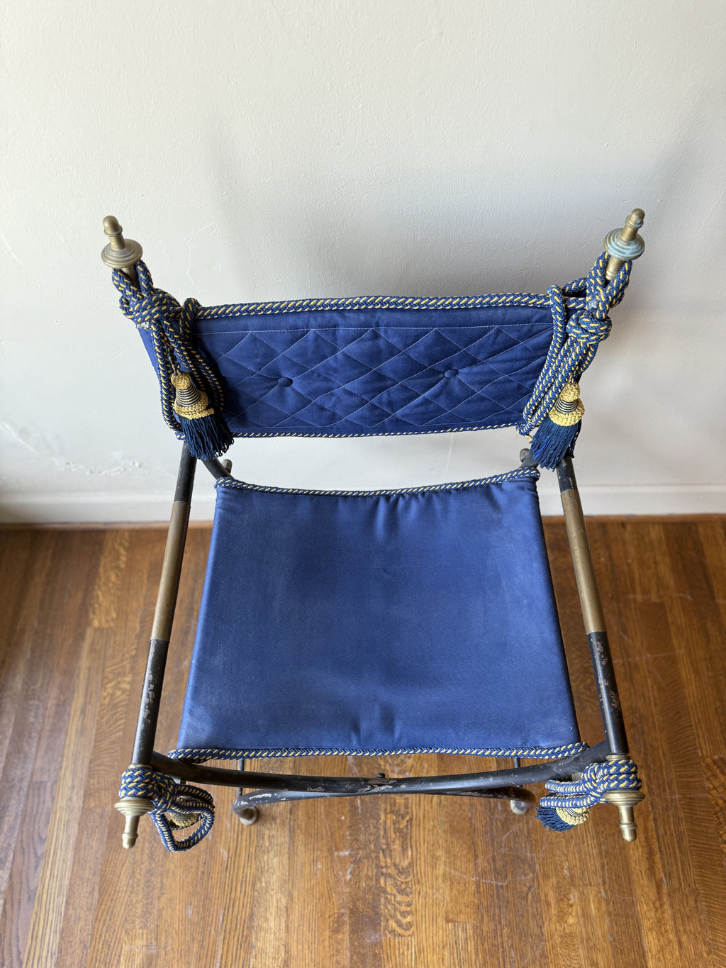 Italian Savonarola Armchair