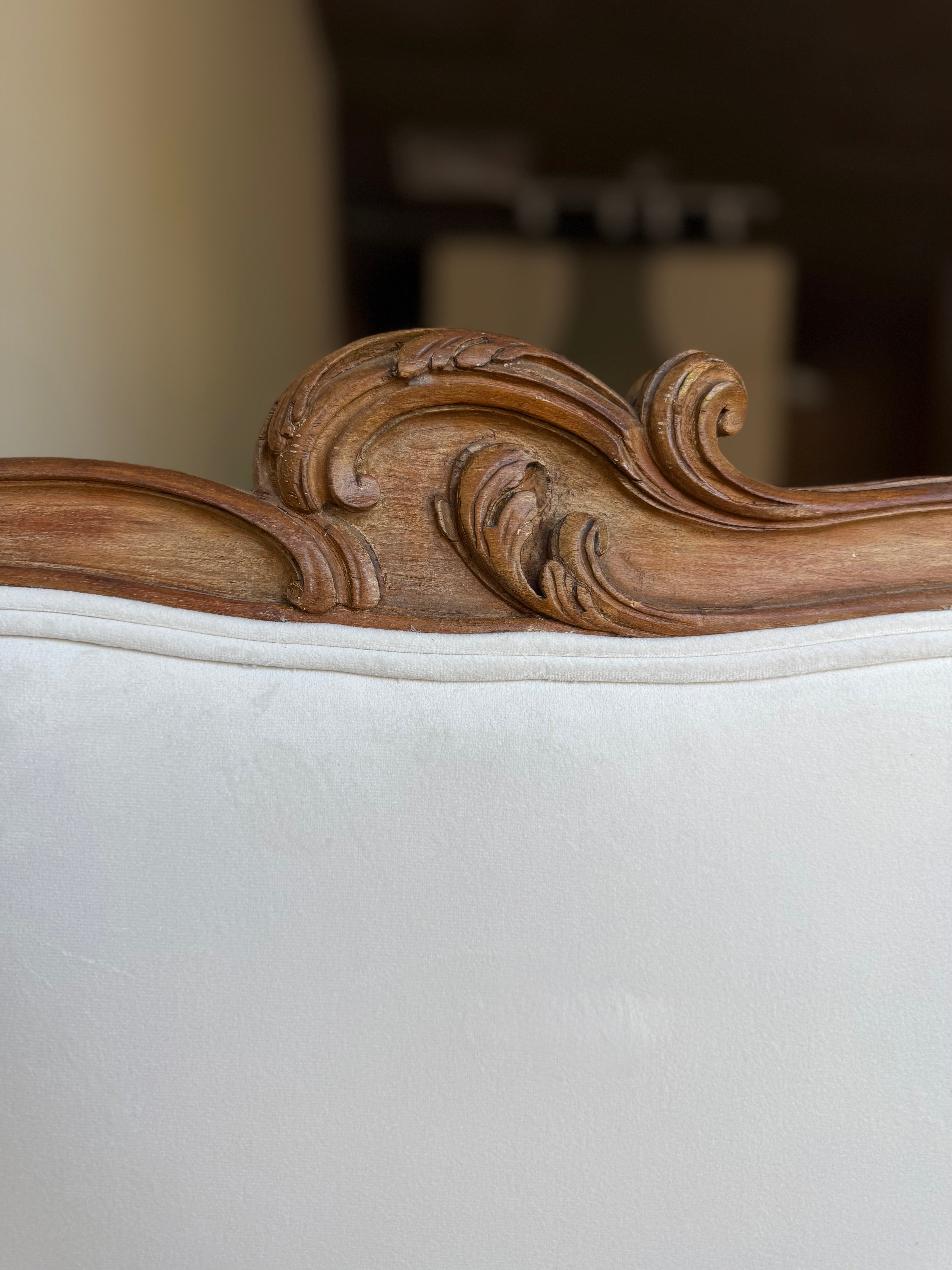 1880 European Walnut Daybed