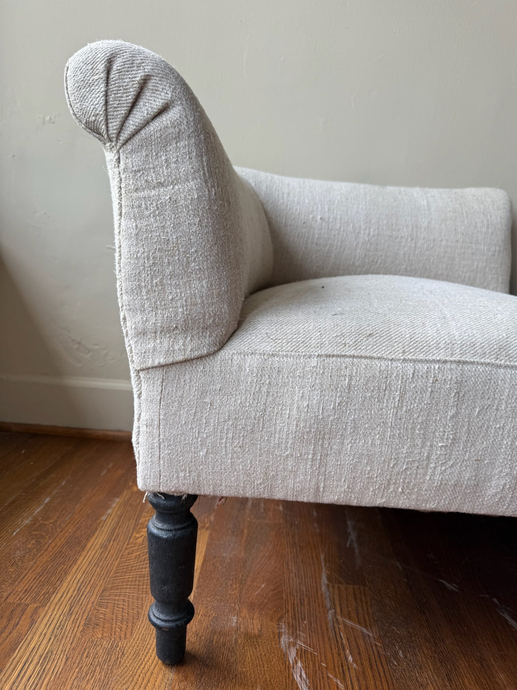 Pair of French Art Deco Tete-a-Tete Chairs