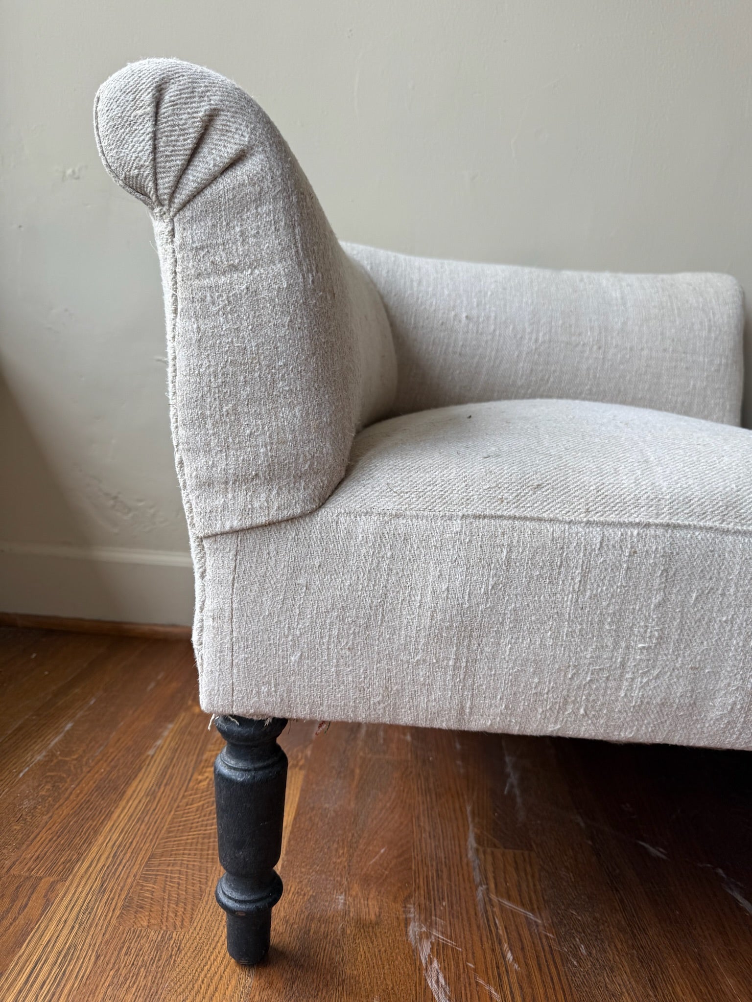 Pair of French Art Deco Tete-a-Tete Chairs